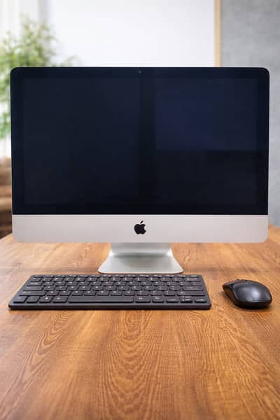 Apple iMac 21.5-inch 2017 | Core i5 | 8GB RAM