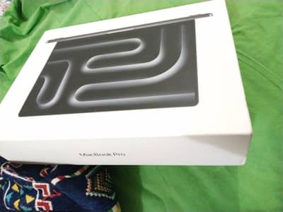 MacBook 14 pro  16/512 Gb