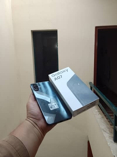 Samsung Galaxy A07  complete box accessories ladies hand used