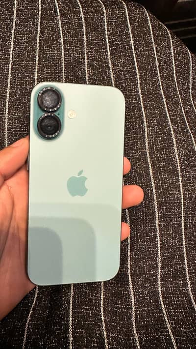 iPhone 16 teal colour