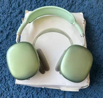 p9 head phones wireless