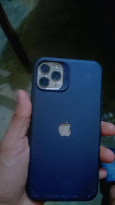 I phone 11 pro max color Golden