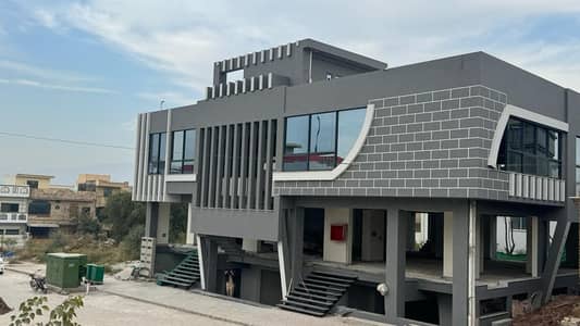 Building & Floors On Rent For Offices Companies & Bussiness