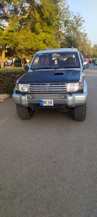 Mitsubishi Pajero Exceed 2497cc 1995
