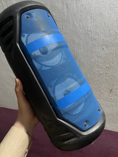 Buhut Acha speakers hy dual speakers hy buhut teezzz sound