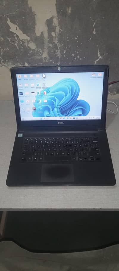 Dell laptop i7 7th g 03019777121
