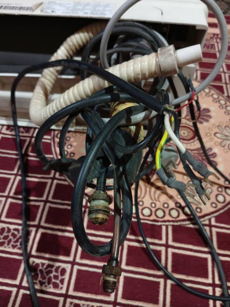 Haier AC (without compressor) 5