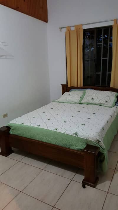 Room for rent family and batchlors daily basis