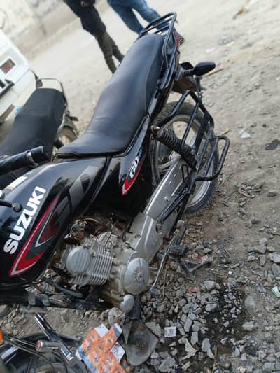 Gd 110 S 2015 in Geniun Condition 03152918572