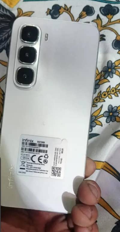 Infinix hot 60i 8gb ram 256gb memory