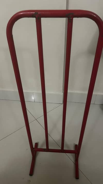 New Wickets available for sell , Iron rod ki bani hui he wood nahi he
