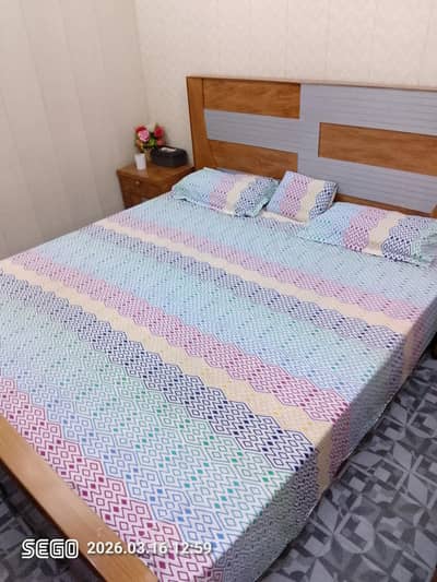 Bed Set Totally New Look