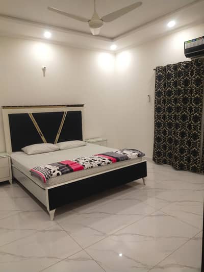 10 Marla Fully Furnished House Available for rent in wapda town