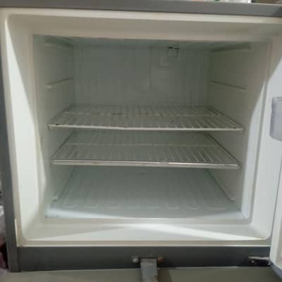 dawlance refrigerator