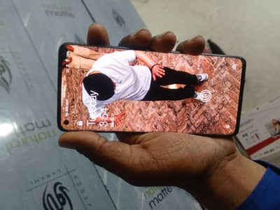 OnePlus 8 5G (8GB / 128GB) – Non PTA – Best for Gaming