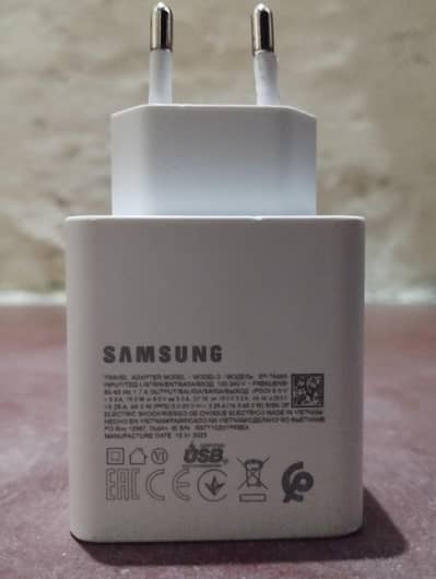 Samsung C to C 65W PD Charger for S26 Ultra