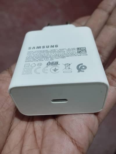 Samsung 65W C to C PD Charger for S26 Ultra