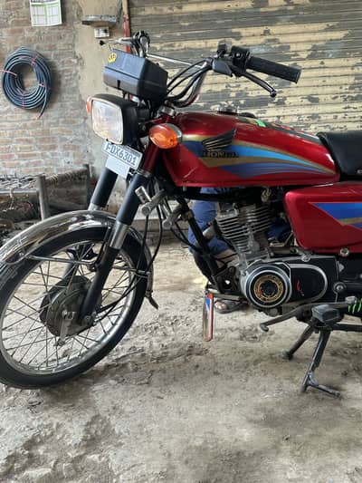 Honda 125. cc 2000 model all okay good condition engine 100% okay?