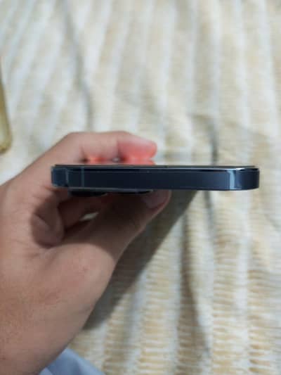 I phone 13 pro max Non pta  10/10 condition All working  parts