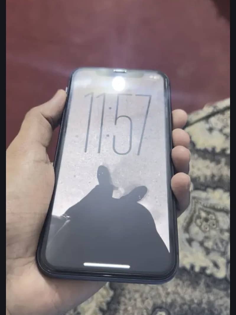 IPHONE 11 3