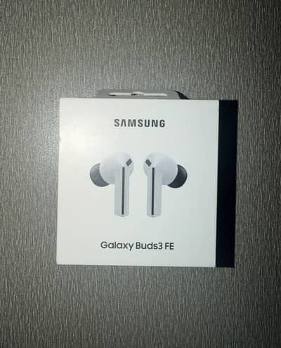 Samsung Galaxy Buds 3FE New like  with box