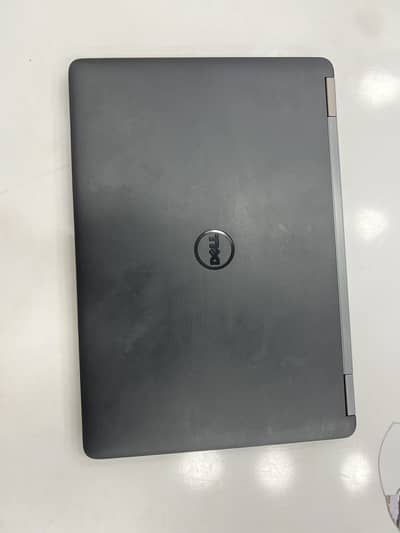 Dell Laptop latitude E7270 core i7 6th generation