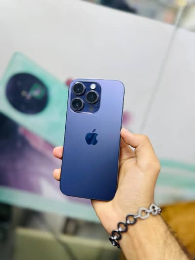 iPhone 15 pro 128gb Jv