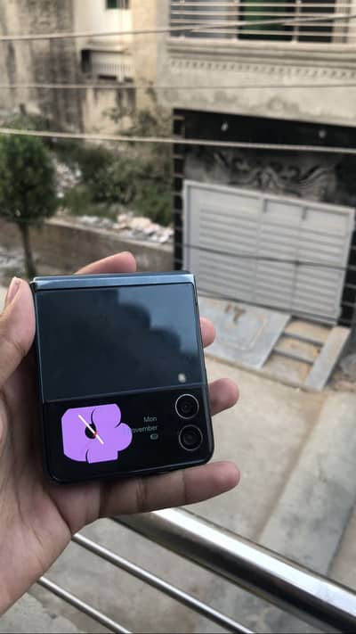 Samsung Z flip 3 5g 8/128gb Non pta Read add