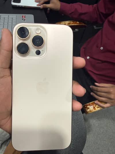 Iphone 16 pro maxx natural titanium LLA