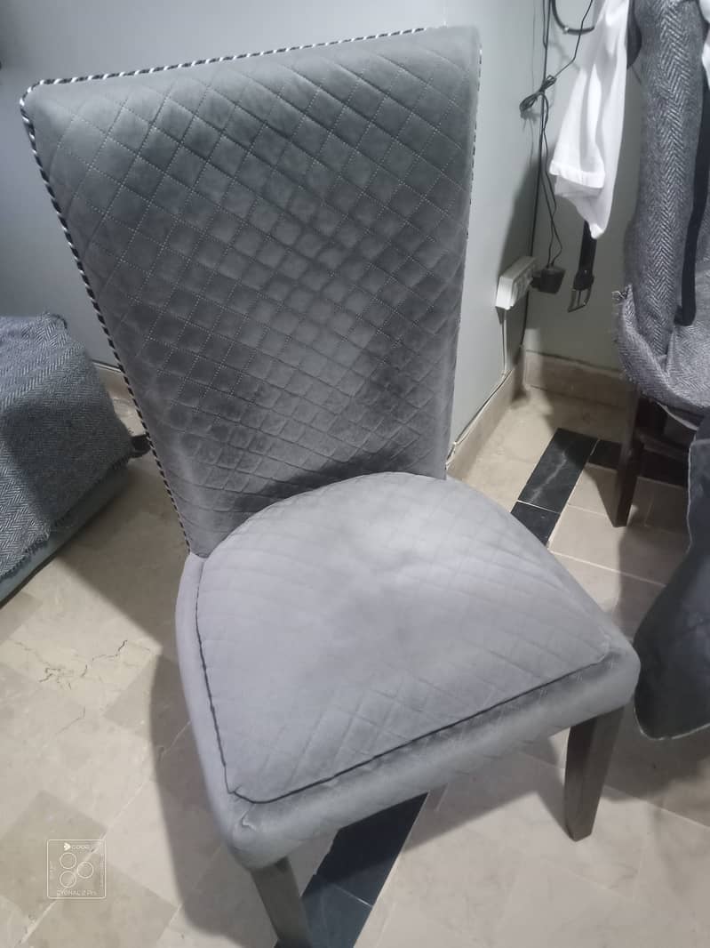 Dining table with chairs 2