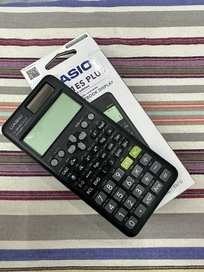 Original Casio fx991es+ with 2 lines