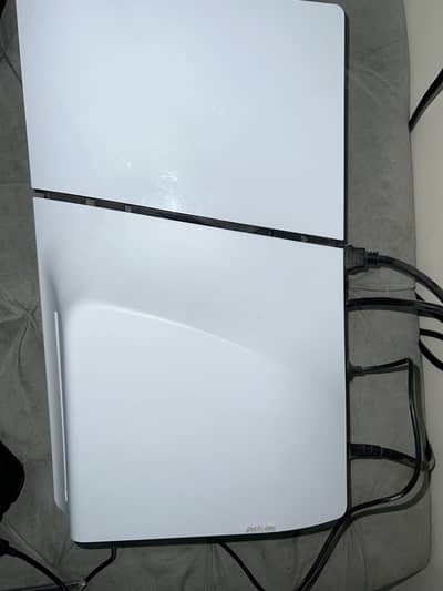 pS5 with two controllers