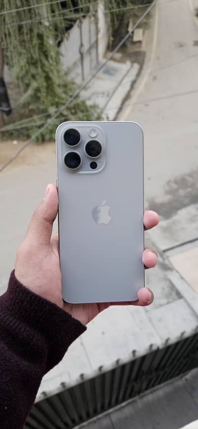 IPHONE 15 PRO MAX 256GB lush Non PTA