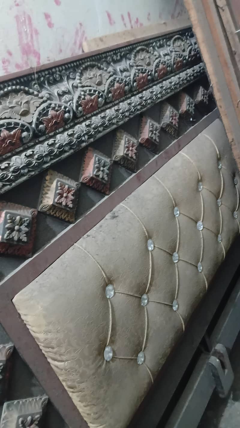 Bed Double King Size 0