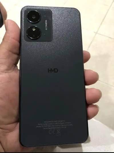 NOKIA HMD AURA 2 FOR SALE  10by 10 with box and charger in warranty