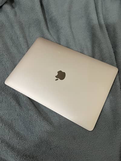MacBook m1 air 2020 95% battery 8/256