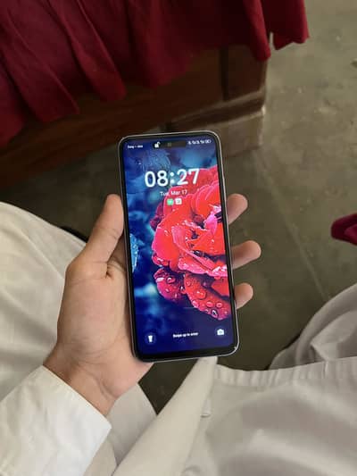 Infinix hot 50i  full box + charger + bilkul scratch-less hai