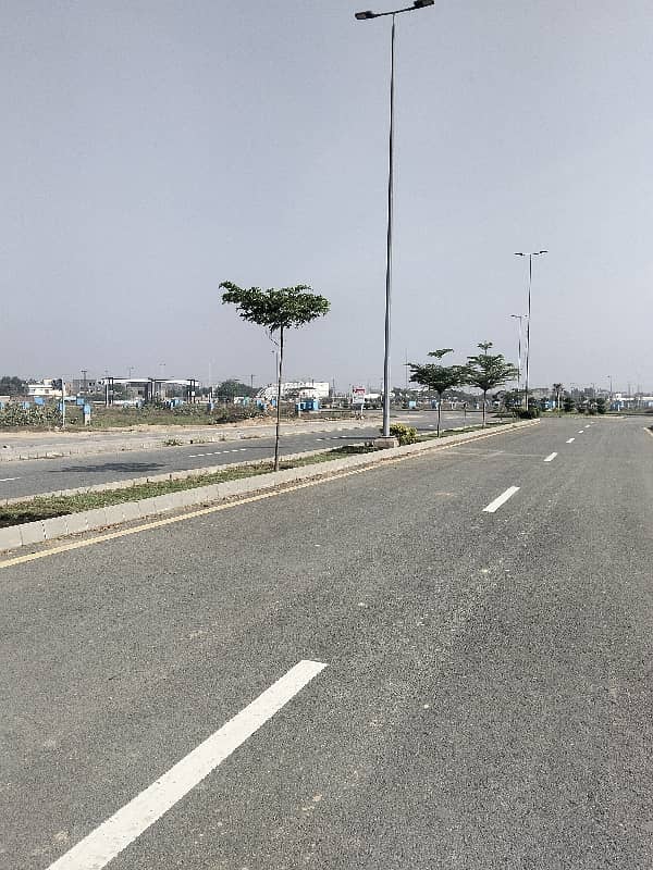 Corner Plot For Sale 14