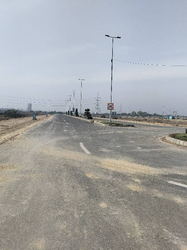 Corner Plot For Sale 24