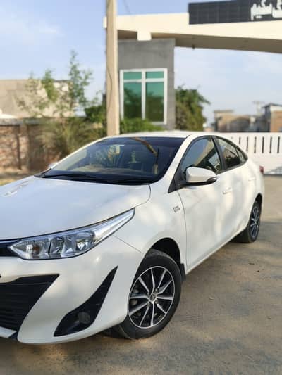 Toyota Yaris ATIV 2021Decmber