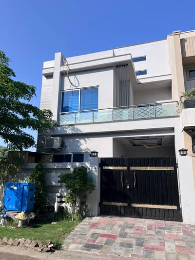 Furnished 5 Marla Slightly Use House For Sale In Lake City Raiwind Road Lahore