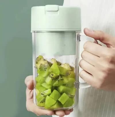 Professional Mini Juicer – Portable Blender & Smoothie Maker
