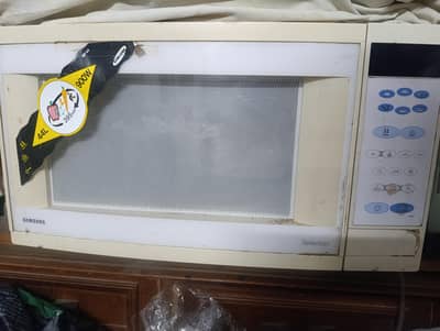 Samsung 4Samsung Deluxe Microwave (MF-45) - Perfect for Large Families