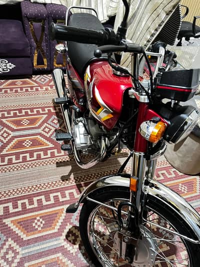 total zero bike 2025 model showroom condition  0/312/05/05/471