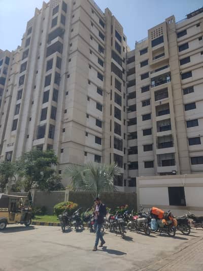 LEASED Flat 3 BED For Grabs In 2200 Square Feet Karachi SAIMA JINNAH AVENUE KARACHI AVAILABLE FOR SALE