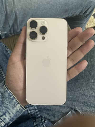 Iphone 16 promax 256 gb ( refurbished)