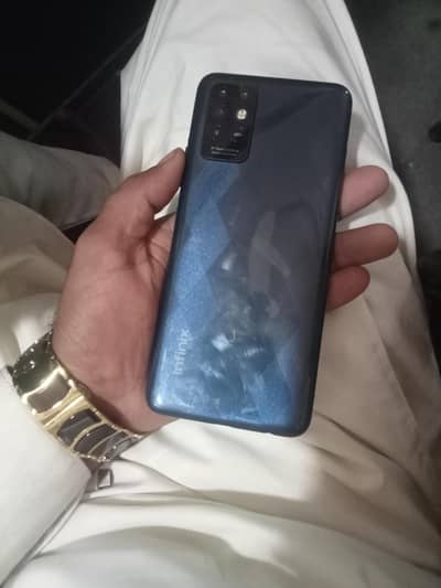 hot 8i 6/128 mobile or charger