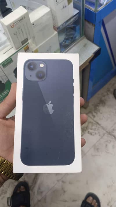 iphone 13 battery health 100 Apple warranty 128gb 10/10 with box