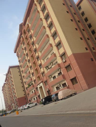 For Sale West Open 3Bed DD Flat At Askari 5 Sector F Prime Location 2600 Sq Feet