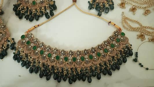 Bridal jewelery